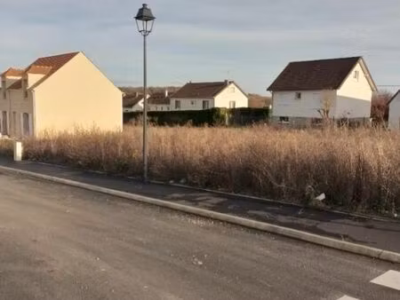 terrain 404 m² ully saint georges