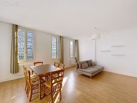 appartement angouleme 52 m2 t2 plateau meublé