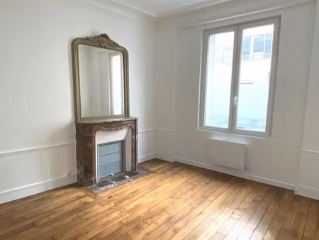appartement f3 à vendre - 3 pièces - 43 23 m2 - neuilly sur seine - 92 - ile-de-france