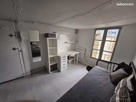 location studio meublé 13 m2 versailles