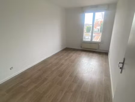 a louer - appartement t3 place bordeu - waziers