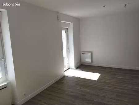 a louer t3 place de la tourbie quimper