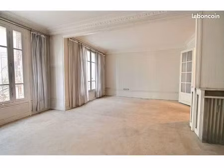 appartement 4 pièces 82 m²