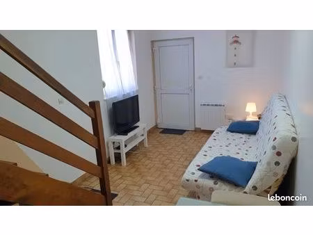 a louer f2 en duplex meuble 39m2 539 cc