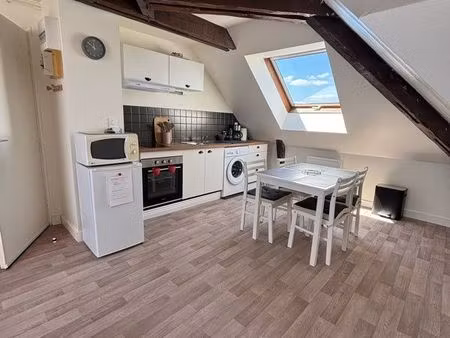 studio meublé tout équipé