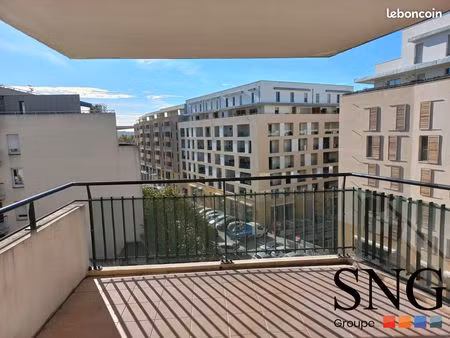 appartement 4 pièces 92 m²