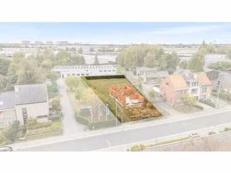 woning ob in opbouw op perceel 1062 m² !!!