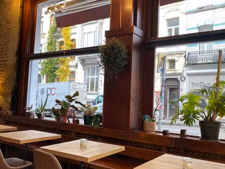 horeca avec terrasse à remettre