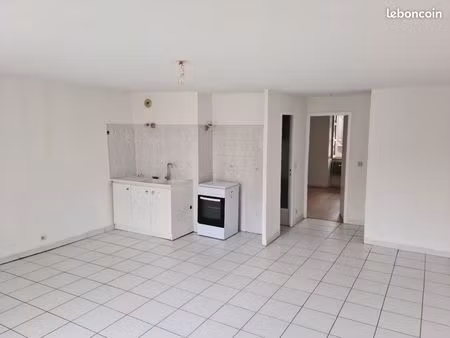 t2 45m² proche centre moirans