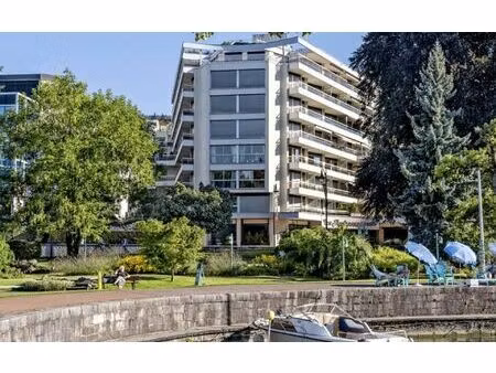 location appartement  m² t-2 à évian-les-bains  950 €