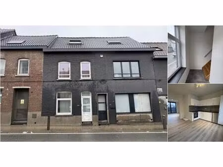 triplex à louer à alsembergsesteenweg 233 buizingen (rbv01141)