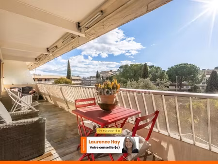 appartement - 5 pièces 111 m2 - terrasse - cave - garage - piscine - tennis - parc - proch