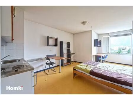 fontaine – studio meublé 25 9 m² avec vue dégagée sur les montagnes