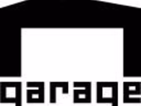 nice ouest  proche aéroport  bus et station de tramway  gara