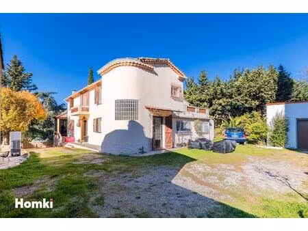 maison t5 200 m² sur parcelle de 5500 m²