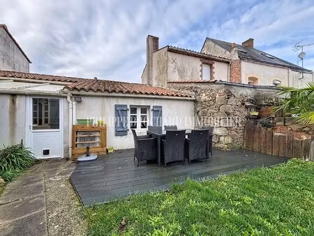 maison de ville 1 chambre + jardin