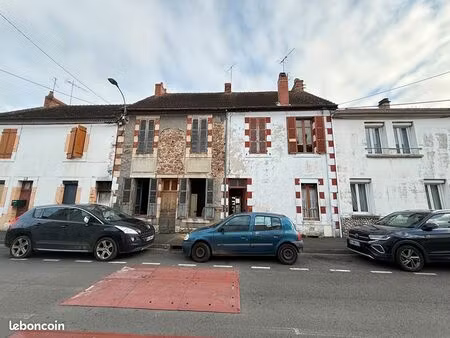 maison 10 pièces 151 m²