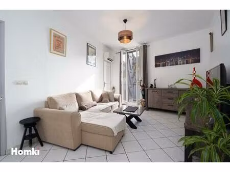 ancienne maison agathoise et son commerce loué