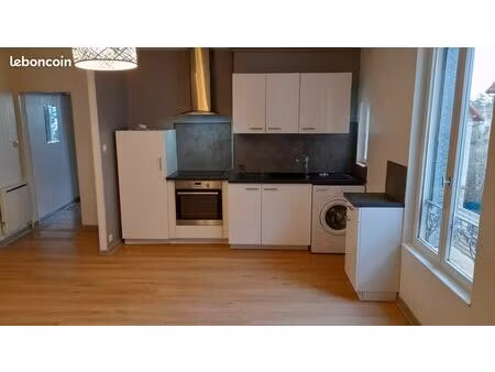 f3 duplex 68 m² refait à neuf trés lumineux avec garage 22 m²