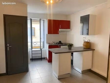 t2 meuble sectuer av de nantes/le porteau lobre de suite 510 hors charges