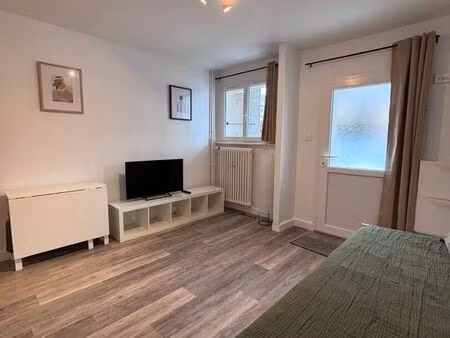studio 1 pièce 22 m²