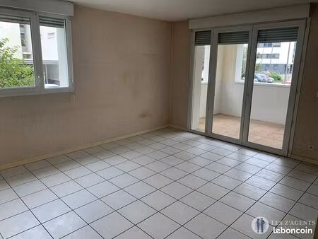 appartement 2 pièces 51 m²