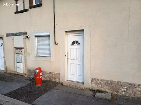 appartement f3. 70 m2