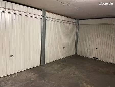 garage à louer