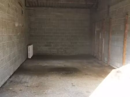 location box /garage