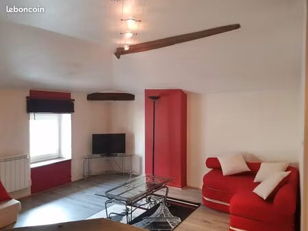 appartement 55m² avec cour fermée et 1 place de parking