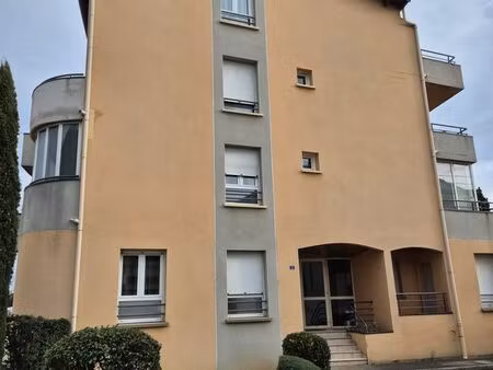 appartement 2 pièces 61 m²