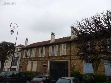 appartement 3 pièces 42 m²