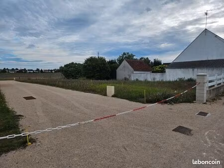 rare terrain à bâtir 569m²