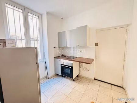 studio 1 pièce 21 m²