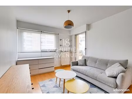 studio 1 pièce 25 m²