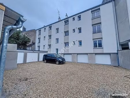 parking/box 10 m² tours