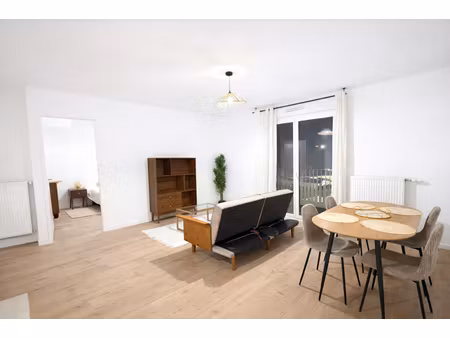 2 pièces meublé tout équipé dans immeuble neuf proche métro