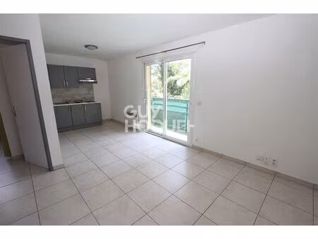 appartement 2 pièces 37 m² + balcon sans vis à vis + stationnement