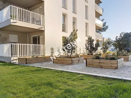 t3 + 2 parkings prives vitrolles ferme de croze