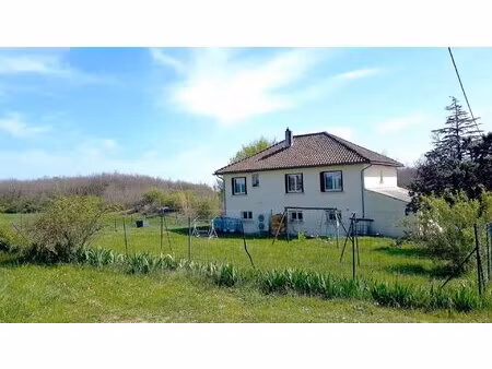 maison de 5 chambres à la campagne