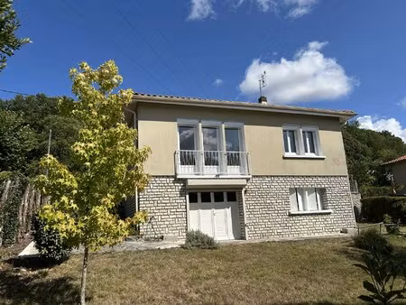 charmante maison de village avec 2 chambres à chalais