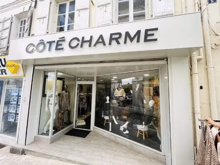 immeuble de ville avec local commercial