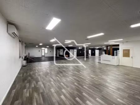 immobilier professionnel à vendre bondoufle