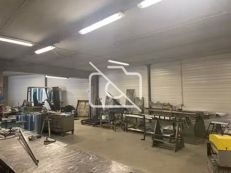 à vendre – local d'activité 522 m² à stains (93) – dl