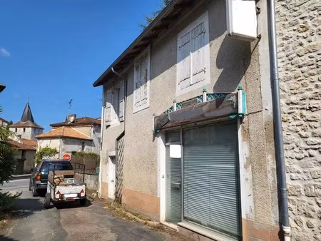 maison de bourg dans le parc naturel du périgord-limousin