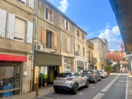 limoux - une propriété de charme avec un potentiel commercial