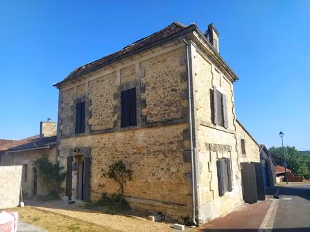 maison de village spacieuse