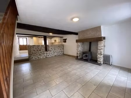 maison de village rénovée avec fort potentiel d’investissement.