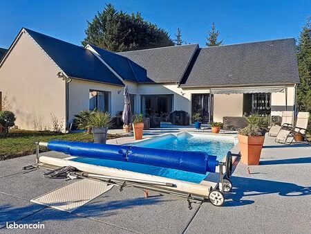 maison 5 pièces 158 m²