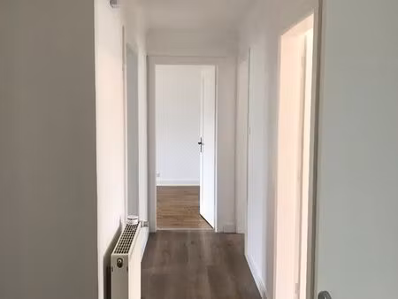 t3 70m2 rénové à pfastatt (coté richwiller/lutterbach) quartier calme proche super u